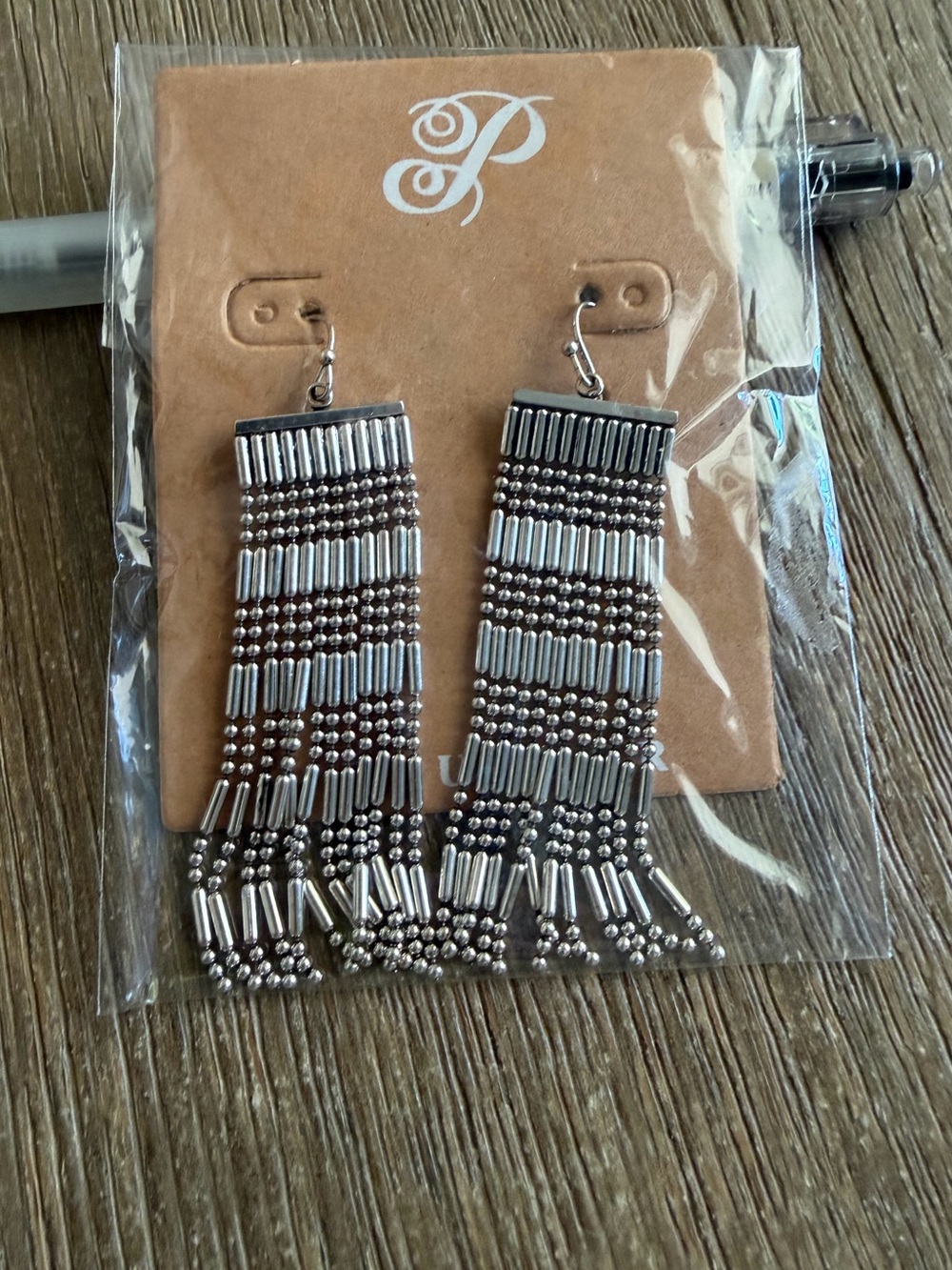 Plunder Silver Tone Fringe Dangle Earrings - Plunder Ava Style - NWT - Picture 3 of 5